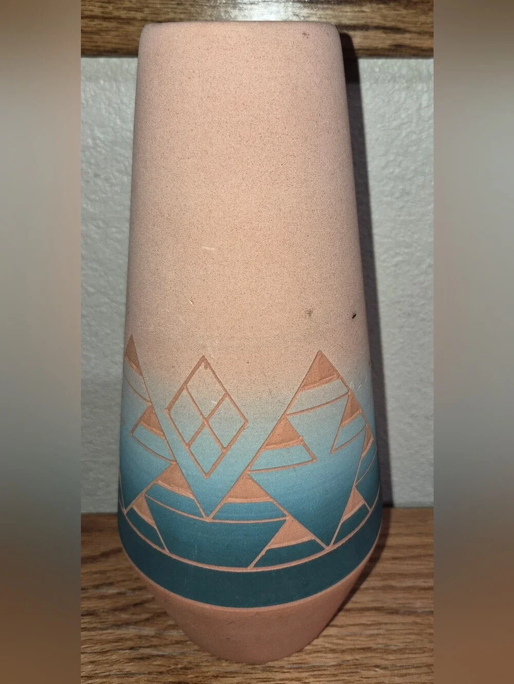 Vintage Sioux Nation Etched Terracota Vase, Cursive Signature On Bottom,High Elk - Picture 6 of 6